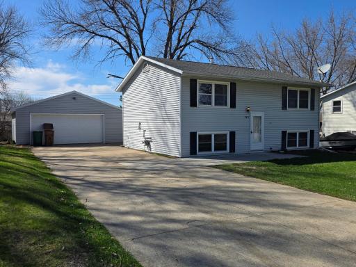 1617 Crystal Drive, Albert Lea, MN 56007