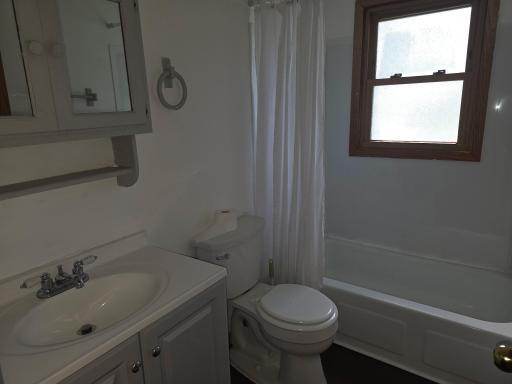 1617 Crystal Drive, Albert Lea, MN 56007