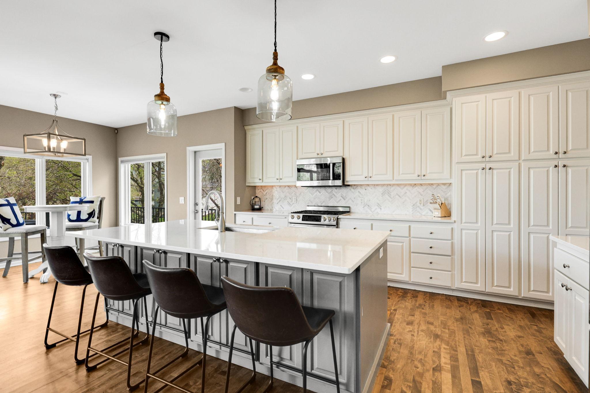 125-web-or-mls-3374 Sycamore Trail Sw, Prior Lake-34.jpg