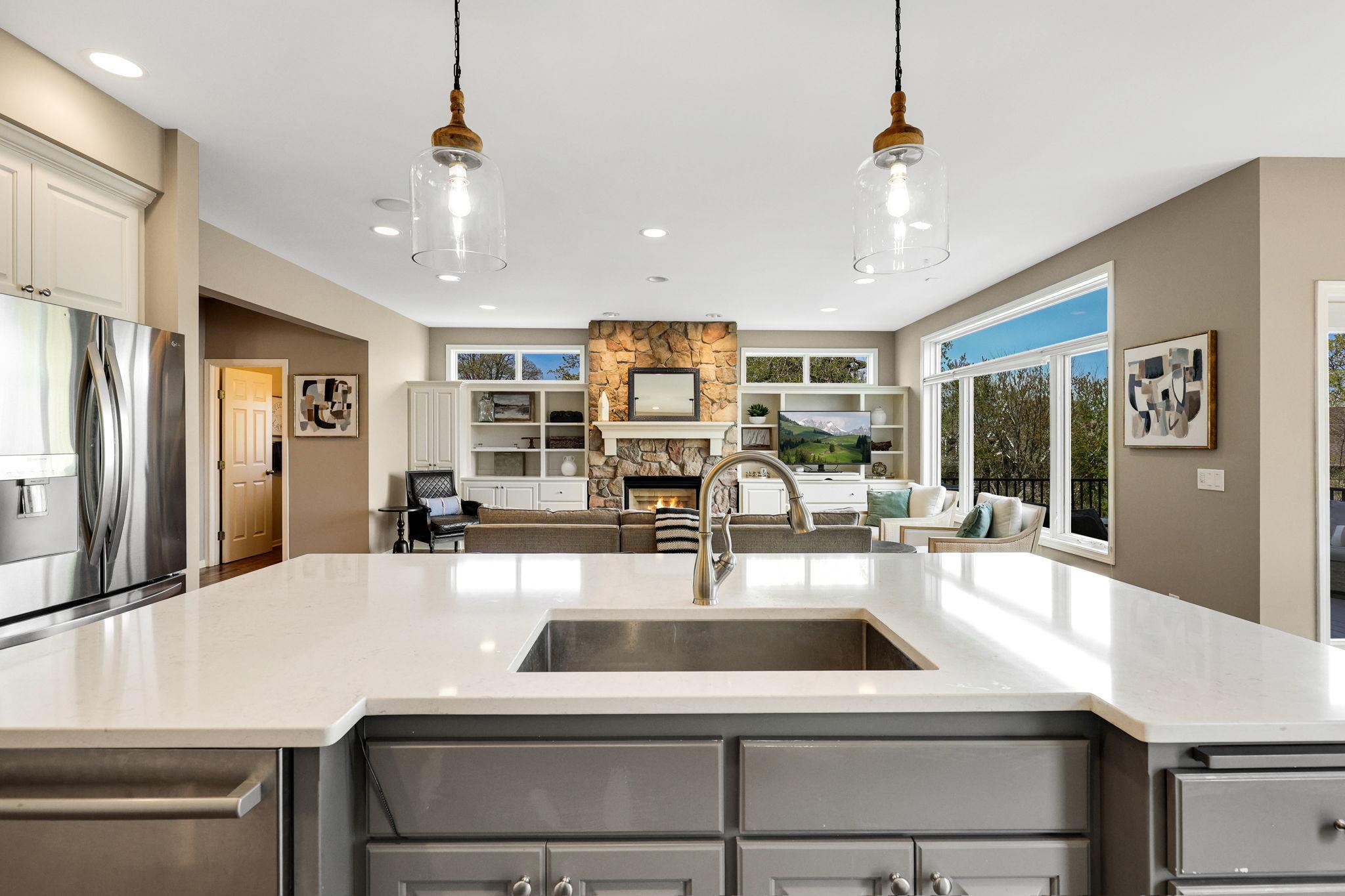 118-web-or-mls-3374 Sycamore Trail Sw, Prior Lake-24.jpg