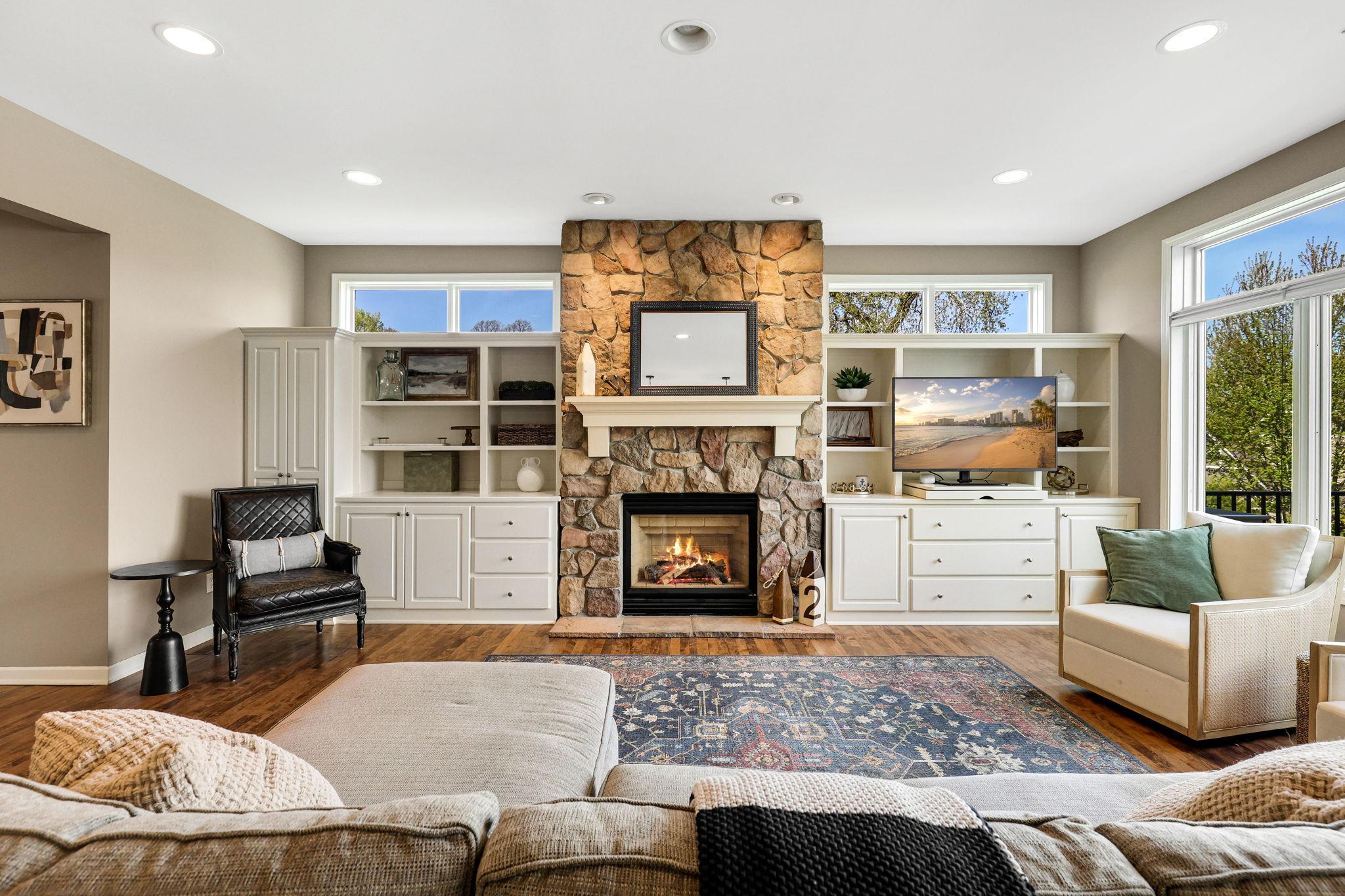 102-web-or-mls-3374 Sycamore Trail Sw, Prior Lake-10.jpg