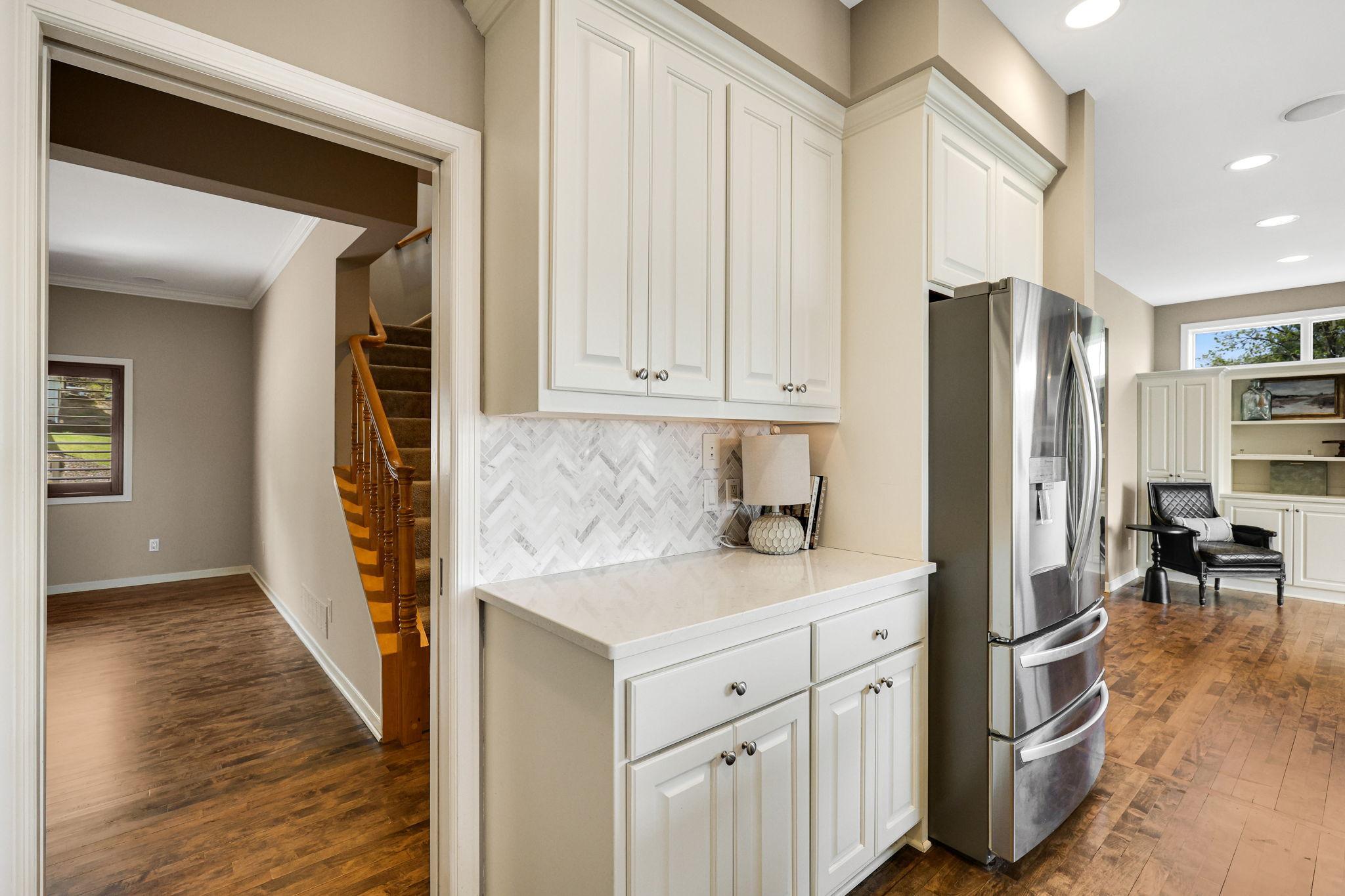 119-web-or-mls-3374 Sycamore Trail Sw, Prior Lake-26.jpg