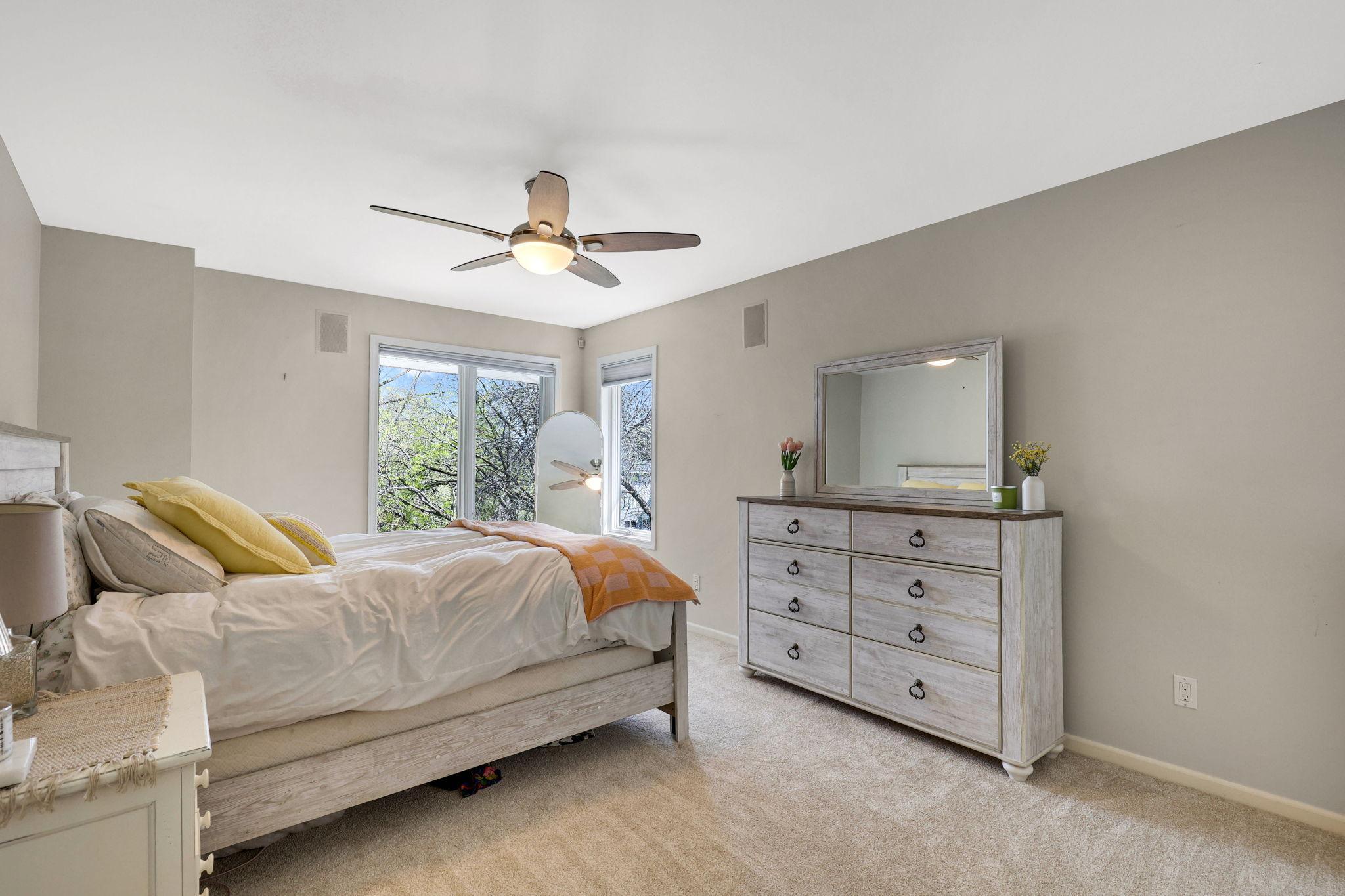 139-web-or-mls-3374 Sycamore Trail Sw, Prior Lake-48.jpg