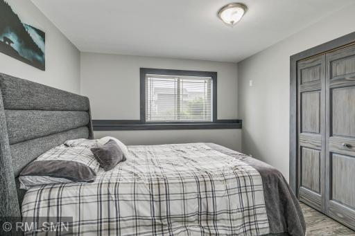 37621 Hawthorne Avenue, North Branch, MN 55056