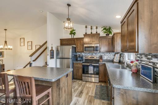 37621 Hawthorne Avenue, North Branch, MN 55056