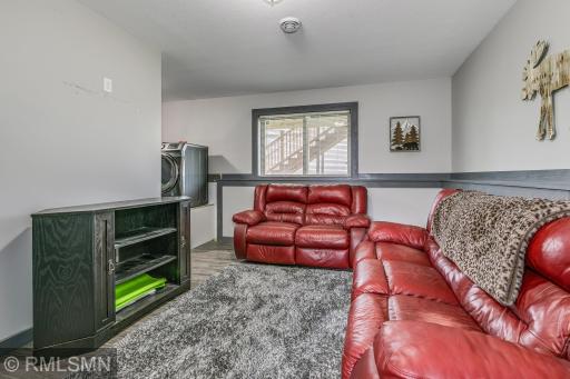 37621 Hawthorne Avenue, North Branch, MN 55056