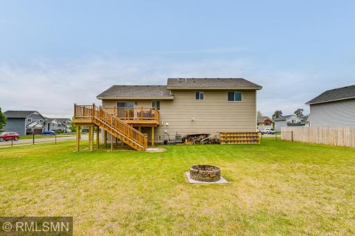 37621 Hawthorne Avenue, North Branch, MN 55056