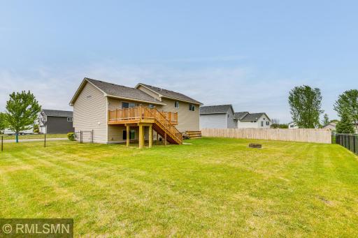 37621 Hawthorne Avenue, North Branch, MN 55056