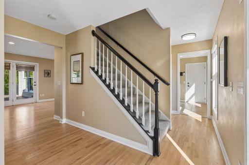 17815 32nd Place N, Minneapolis, MN 55447