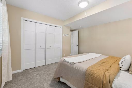 17815 32nd Place N, Minneapolis, MN 55447