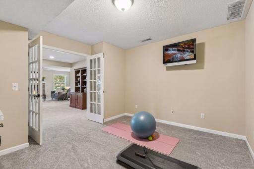 17815 32nd Place N, Minneapolis, MN 55447