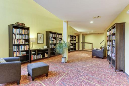 Community library and puzzle area