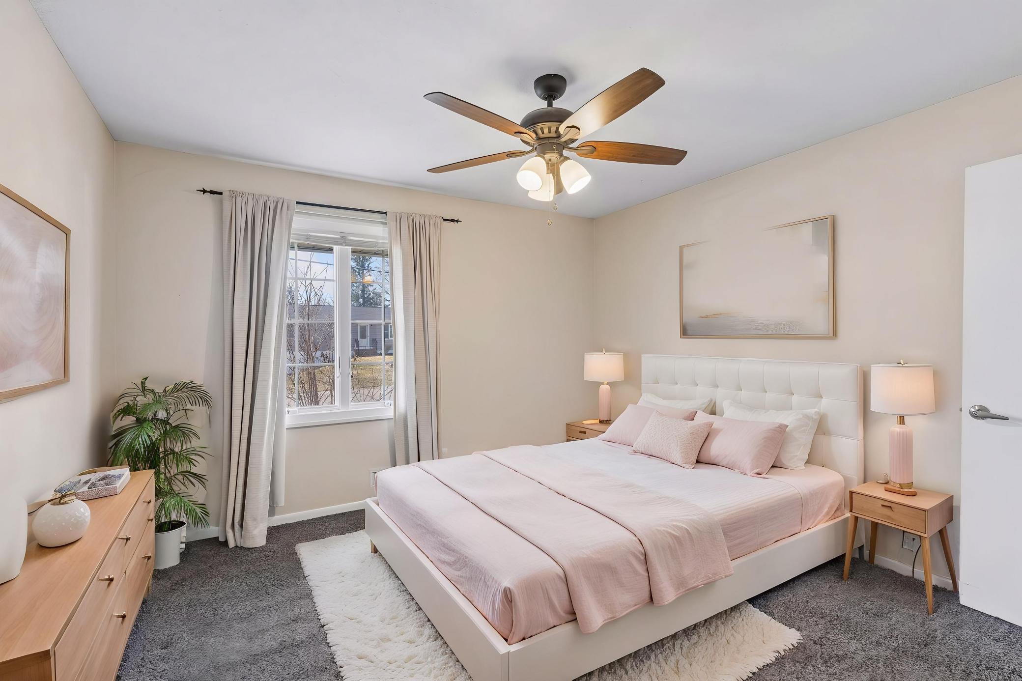 Bedroom (Virtually Staged)