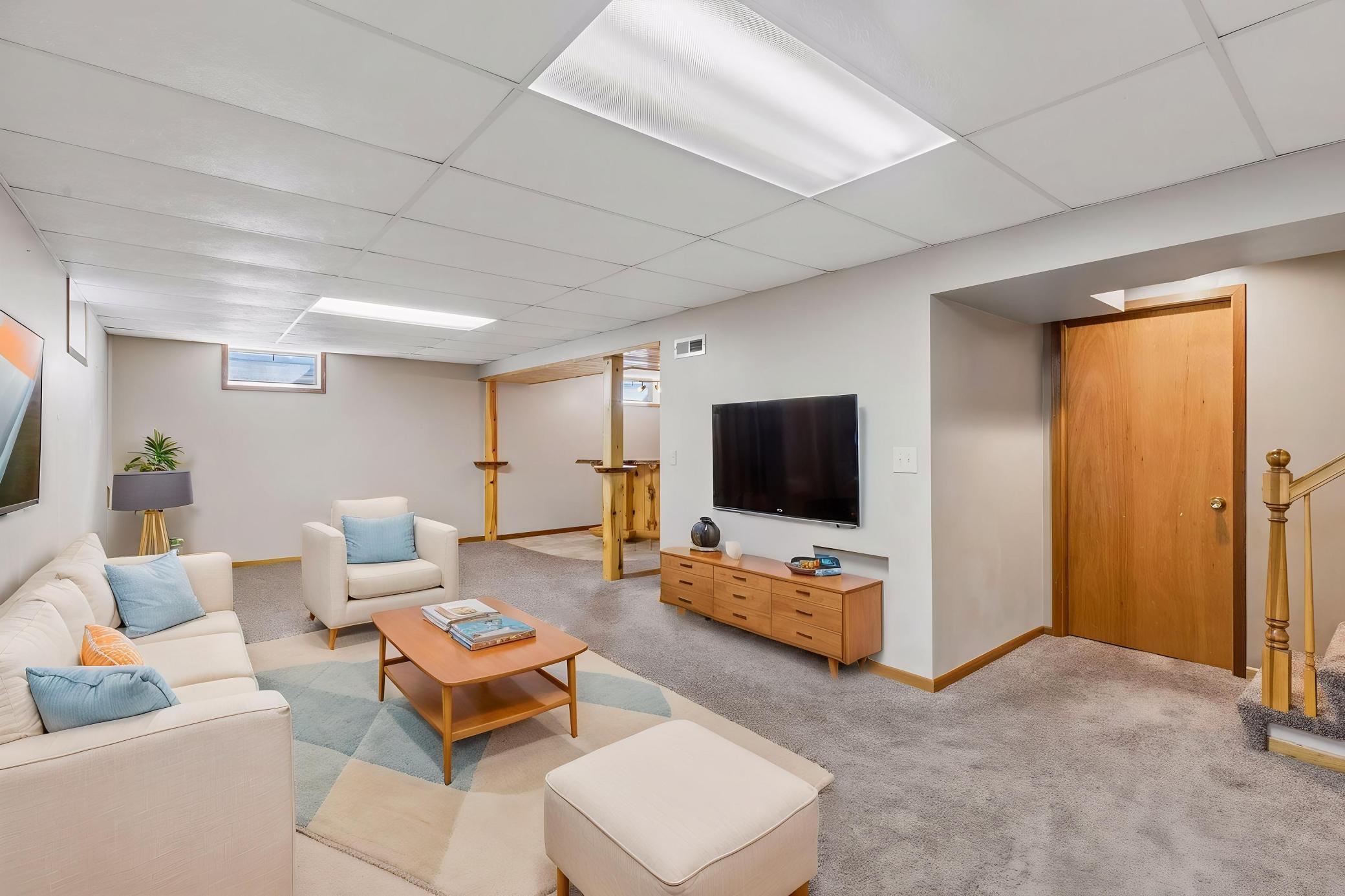 Family Room (Virtually Staged)