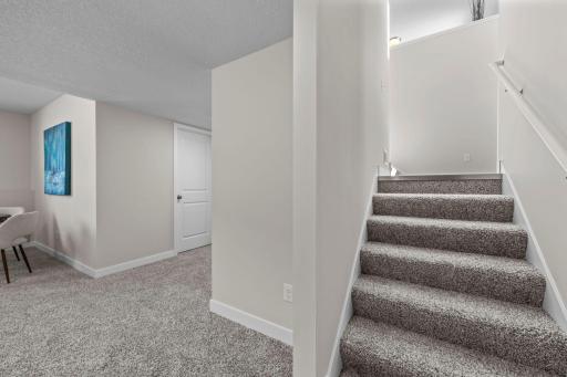 2009 Goldenray Drive, Faribault, MN 55021