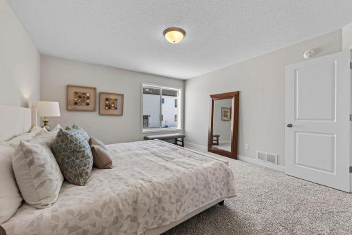 2009 Goldenray Drive, Faribault, MN 55021