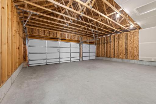 2009 Goldenray Drive, Faribault, MN 55021