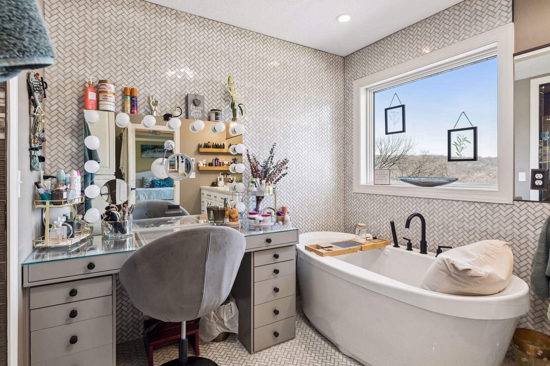 805 Forest Arms Lane - Spacecrafting - 0061.jpg