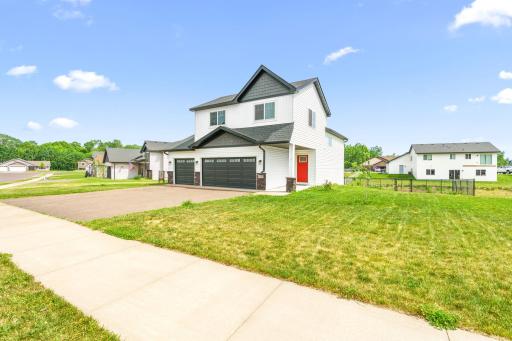 8199 384th Trail, North Branch, MN 55056