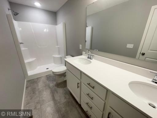 19952 Enfield Avenue N, Forest Lake, MN 55025