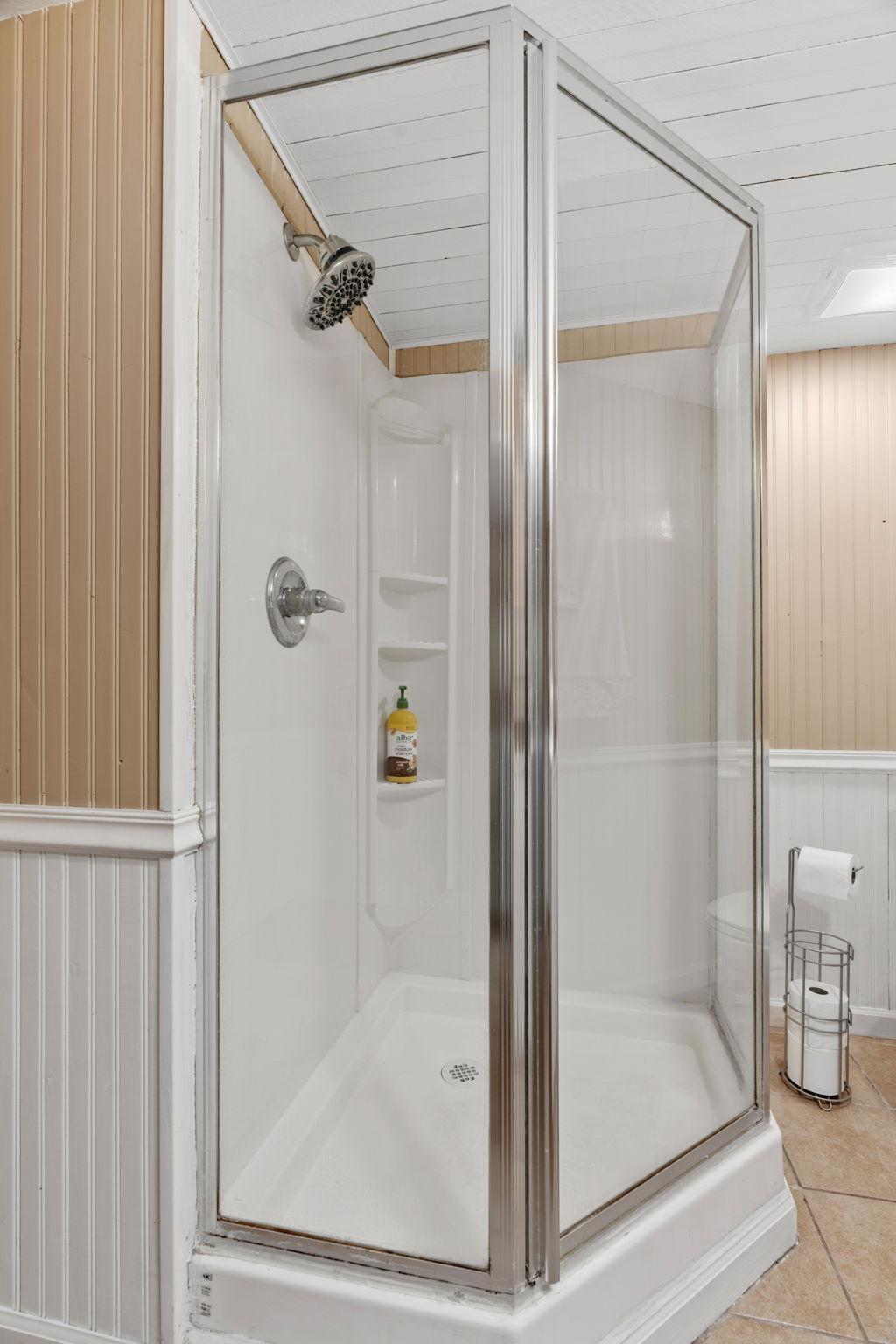 43-web-or-mls-950 Blackoaks Ln-43.jpg