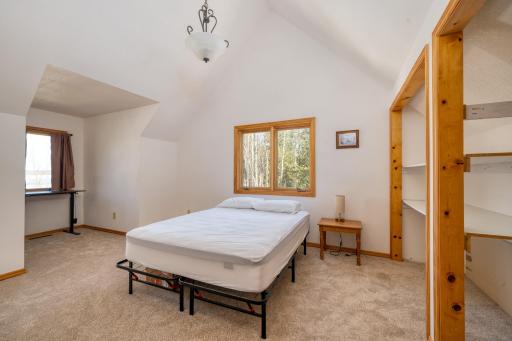 10804 W Splithand Road, Grand Rapids, MN 55744