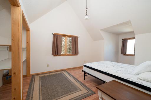 10804 W Splithand Road, Grand Rapids, MN 55744