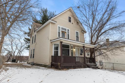 680 Lawson Avenue E, Saint Paul, MN 55106