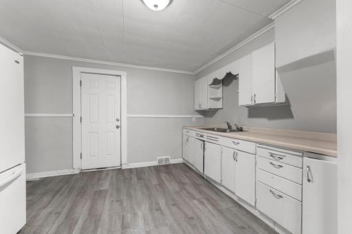 680 Lawson Avenue E, Saint Paul, MN 55106