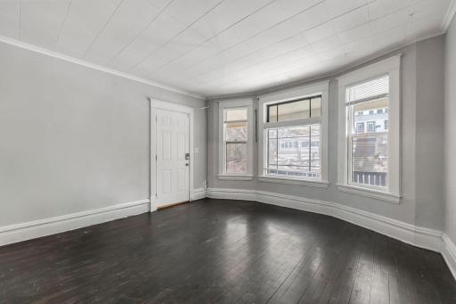 680 Lawson Avenue E, Saint Paul, MN 55106