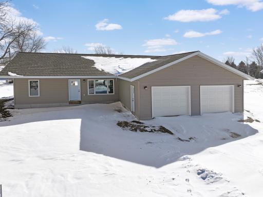 122 2nd Street E, Tracy, MN 56175