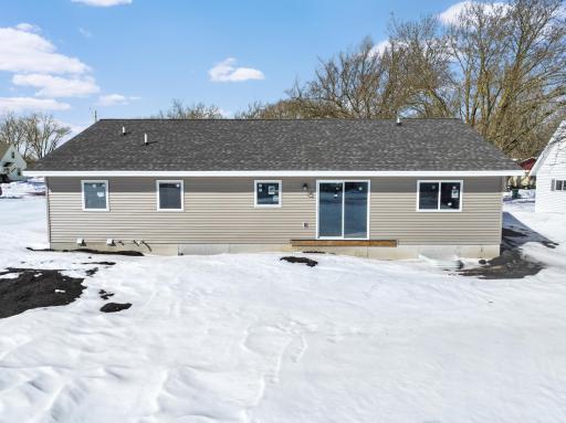 122 2nd Street E, Tracy, MN 56175