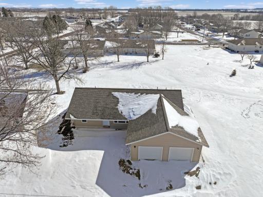 122 2nd Street E, Tracy, MN 56175