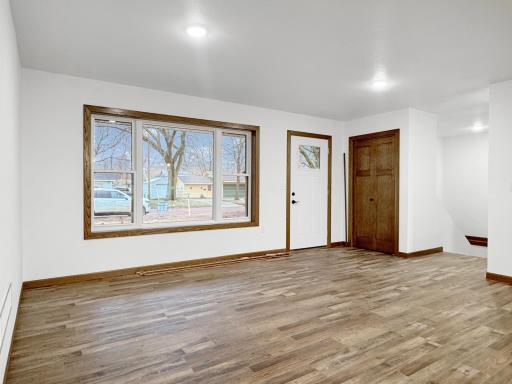 122 2nd Street E, Tracy, MN 56175