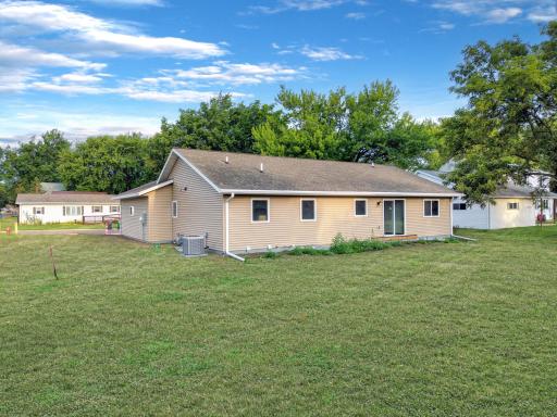 122 2nd Street E, Tracy, MN 56175