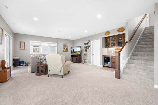 2484 Woodstone Lane SW, Rochester, MN 55902
