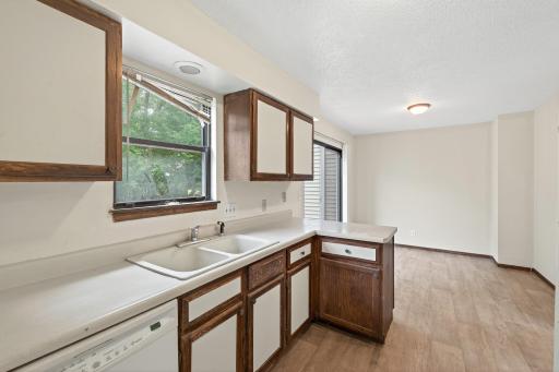 6618 Camden Drive, Minneapolis, MN 55430