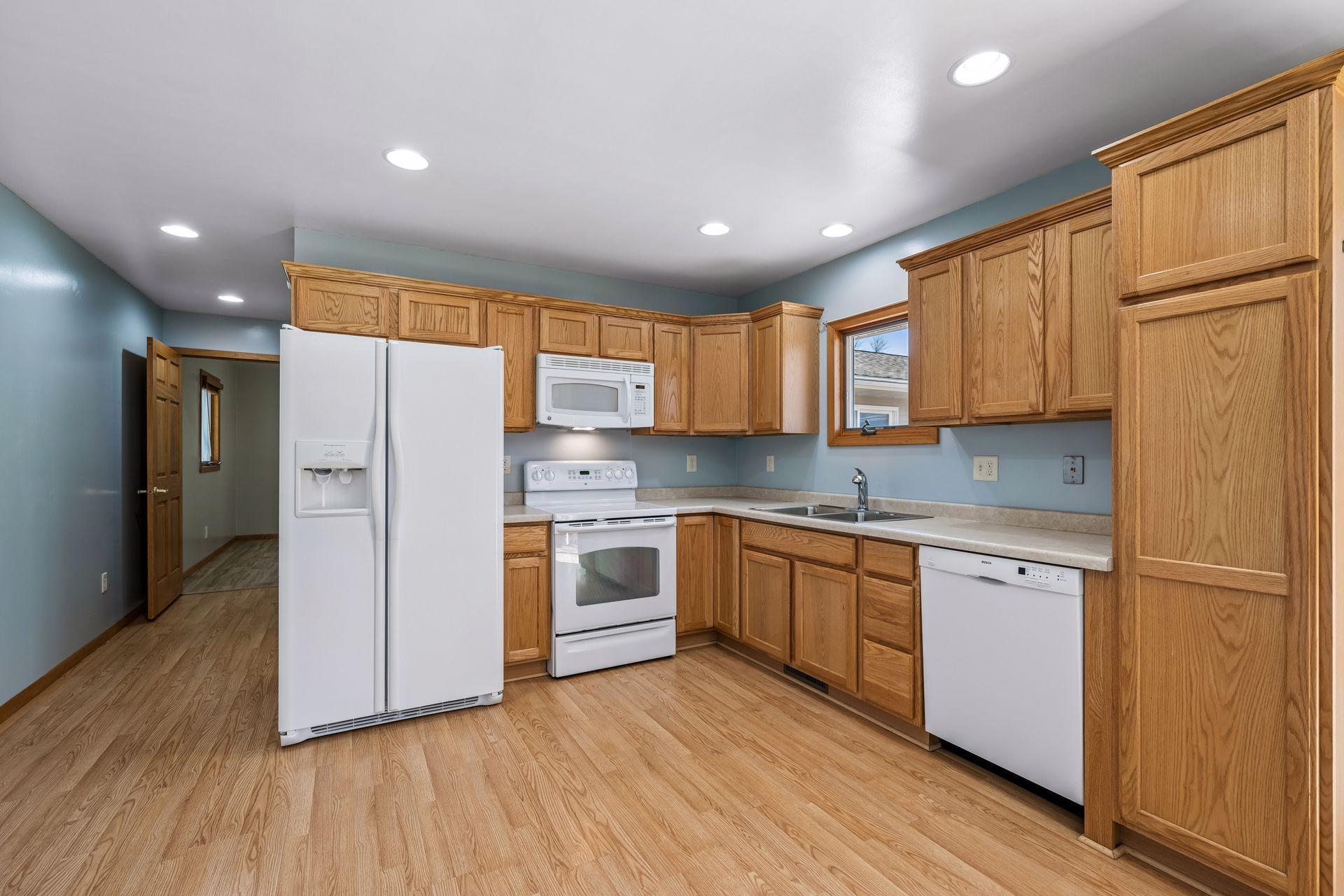 Featuring a full kitchen