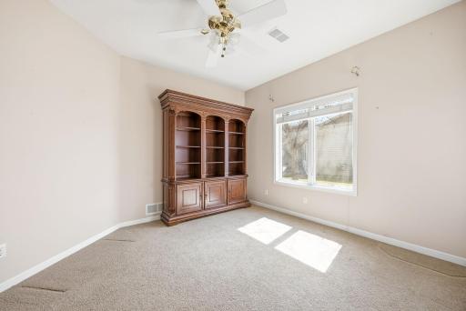 1320 Heritage Avenue NW, Hutchinson, MN 55350