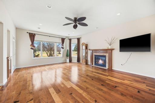 1320 Heritage Avenue NW, Hutchinson, MN 55350