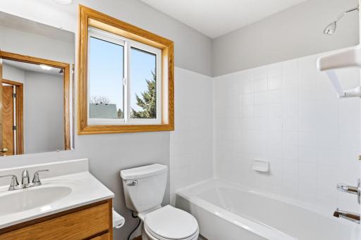 3217 Meadow Brook Place, Woodbury, MN 55125