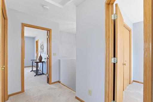 3217 Meadow Brook Place, Woodbury, MN 55125