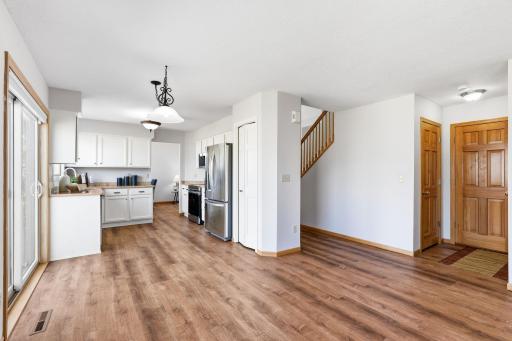 3217 Meadow Brook Place, Woodbury, MN 55125