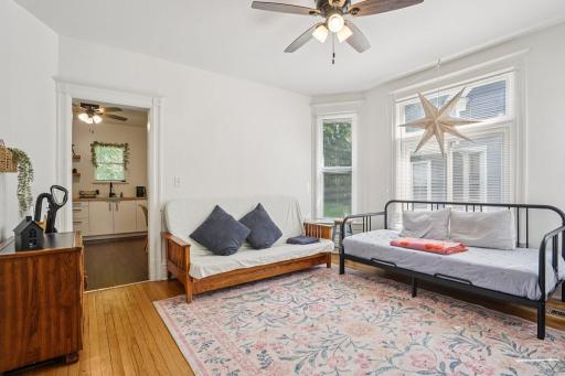587 Cook Avenue E, Saint Paul, MN 55130