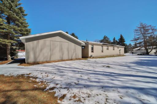 109 Velkommen Street NE, Staples, MN 56479