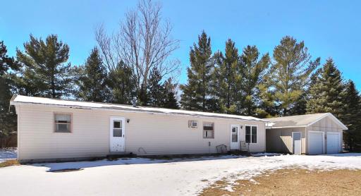 109 Velkommen Street NE, Staples, MN 56479