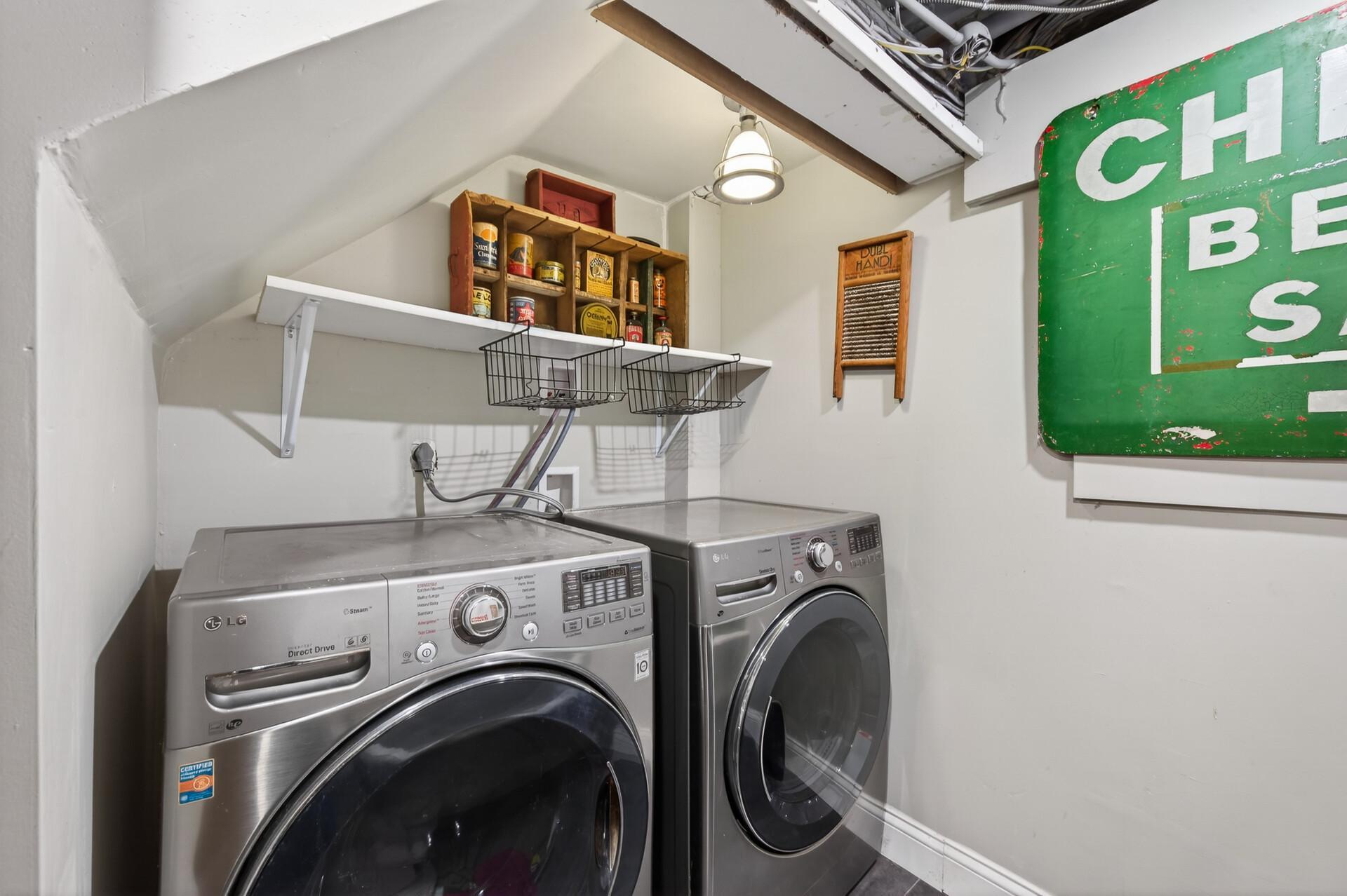 56_305_Brimhall_St46_mls.jpg