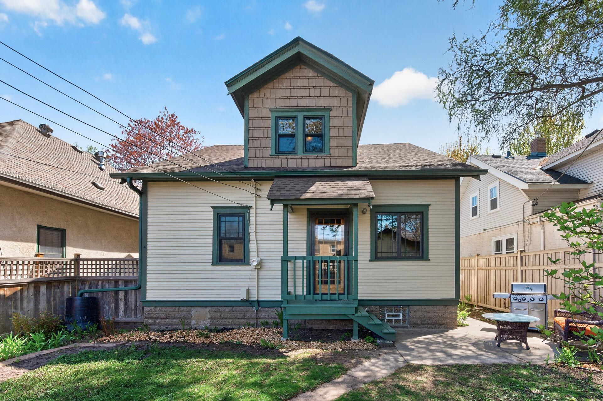 61_305_Brimhall_St51_mls.jpg