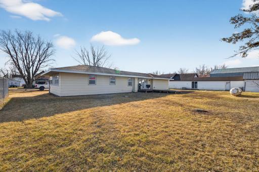 Amdak__213 1st Street West Hunter ND_0006.jpg
