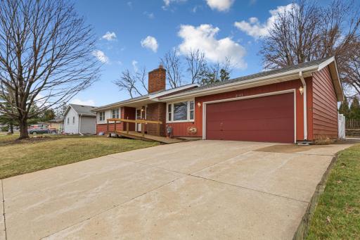 2123 Fox Place, Saint Paul, MN 55120